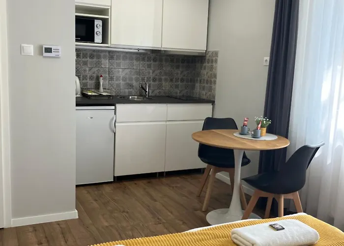 Illa Apartments